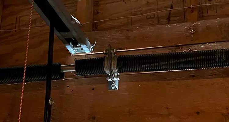 Garage Door Lift Cable Replacement in Deltona, FL