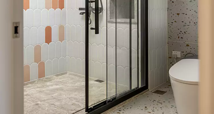 Sliding Shower Door Repair in Deltona, FL