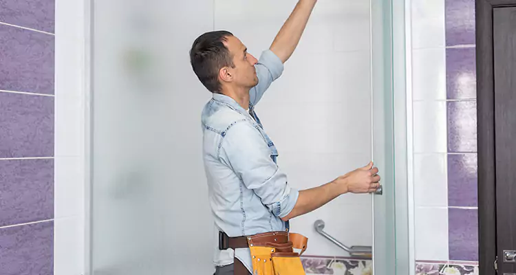 Glass Sliding Door Repair Near You in ⁣ Deltona, FL