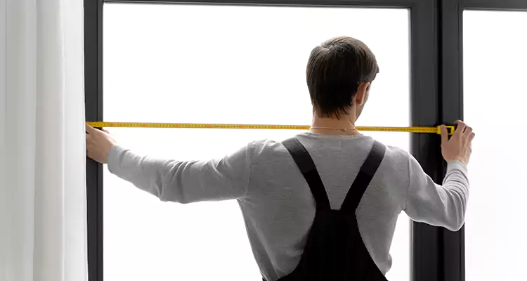 Retractable Deck Screens Repair in Deltona, FL