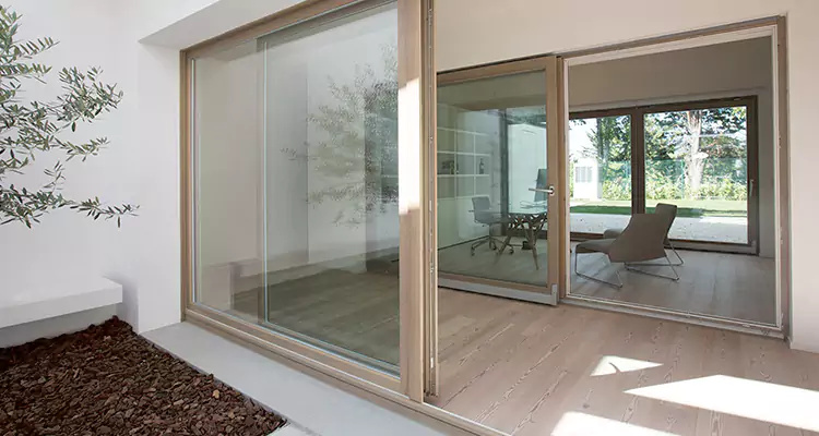 Sliding Screen Door Bottom Track Replacement in Deltona, FL